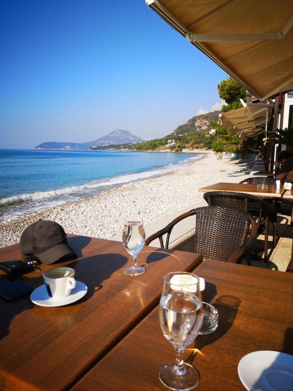 Sea & Mountain Villa *
